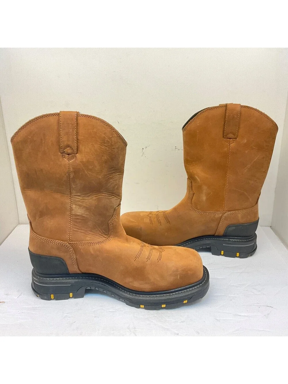 Dakota Men's 8